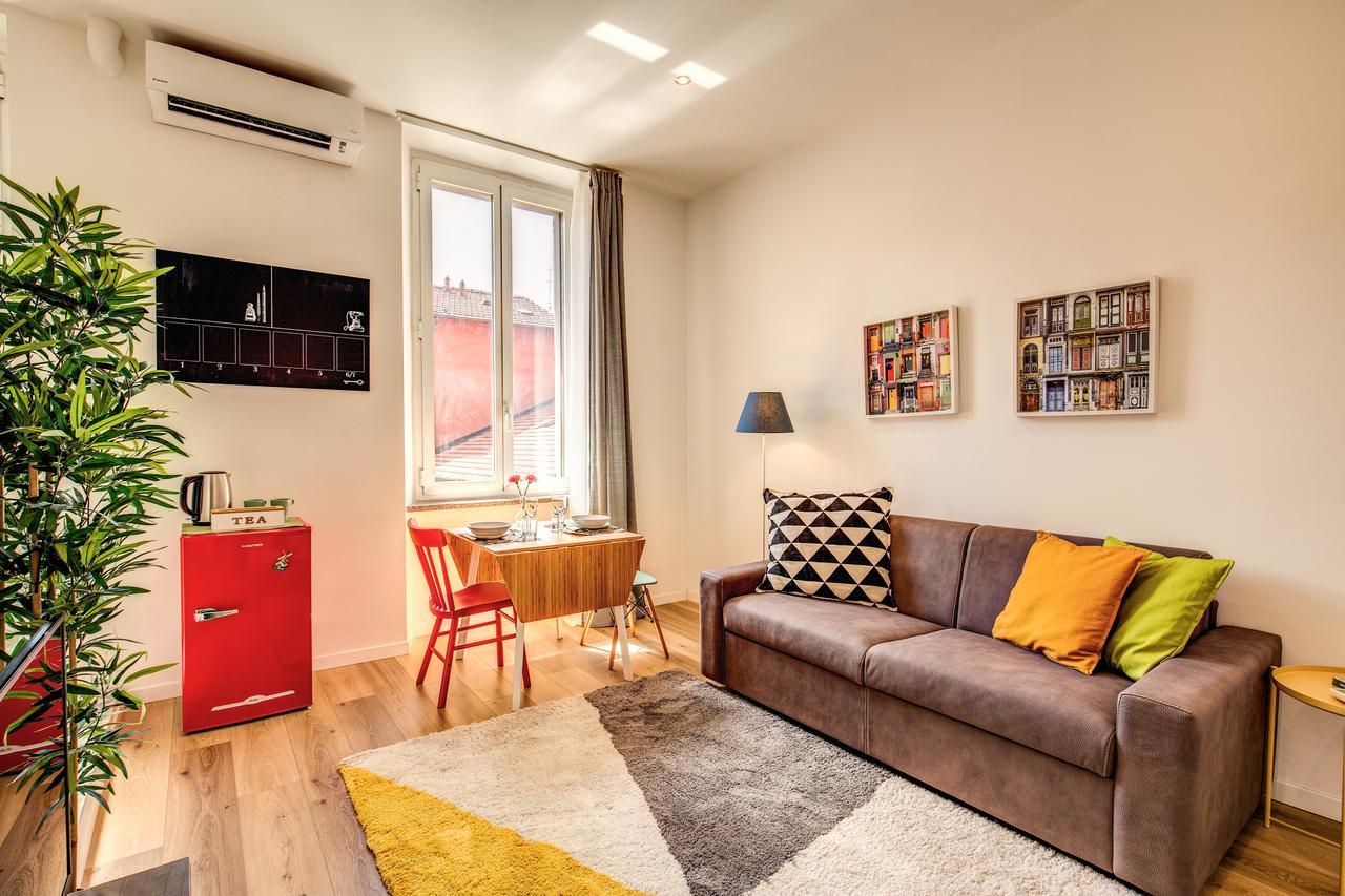 Loreto Charming Studio Милано Екстериор снимка