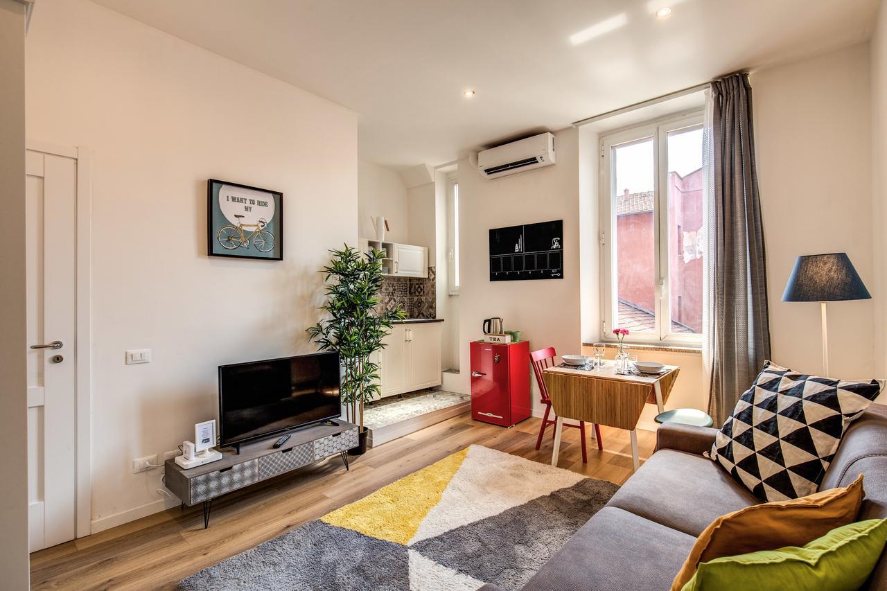 Loreto Charming Studio Милано Екстериор снимка