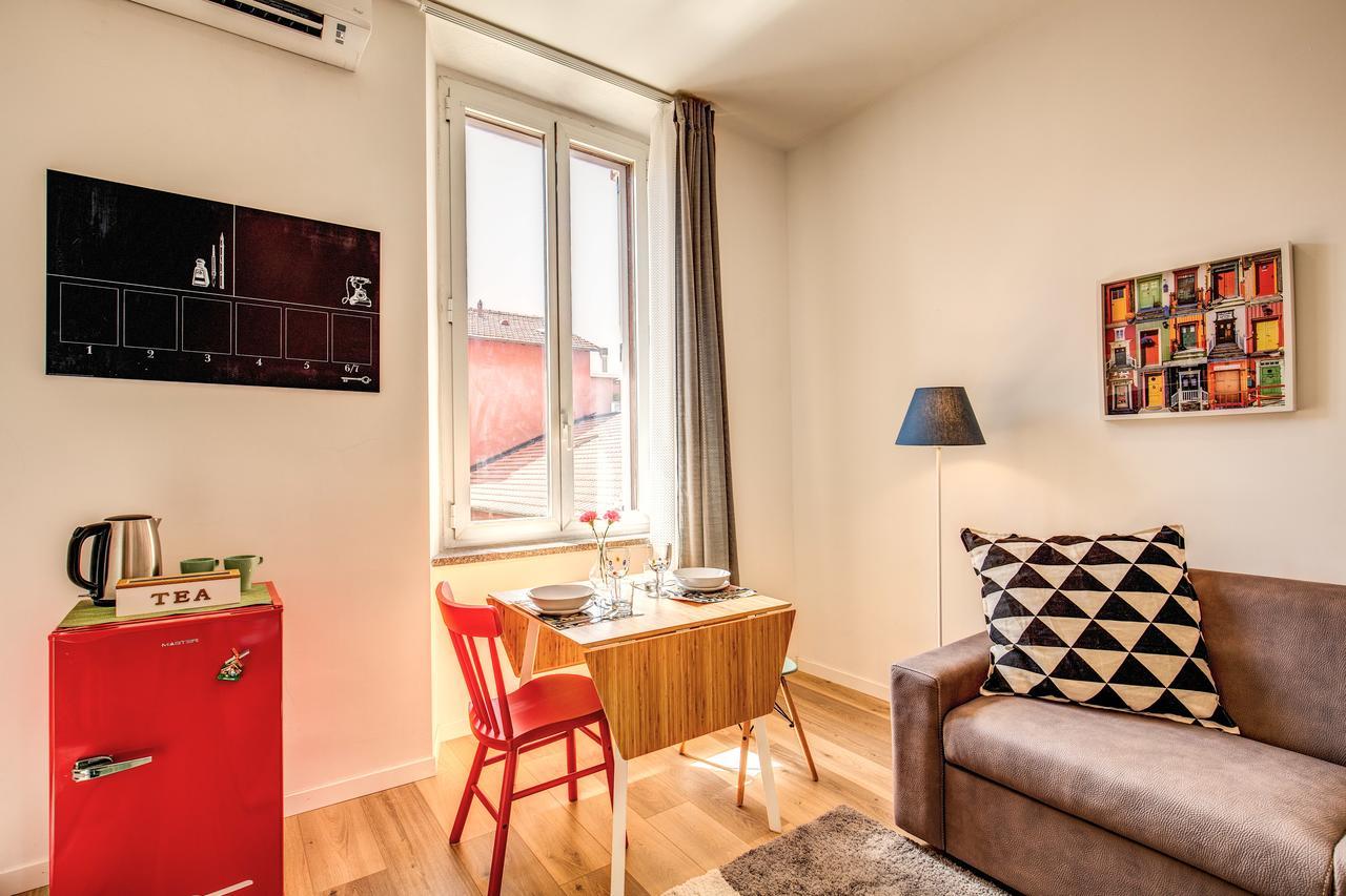 Loreto Charming Studio Милано Екстериор снимка