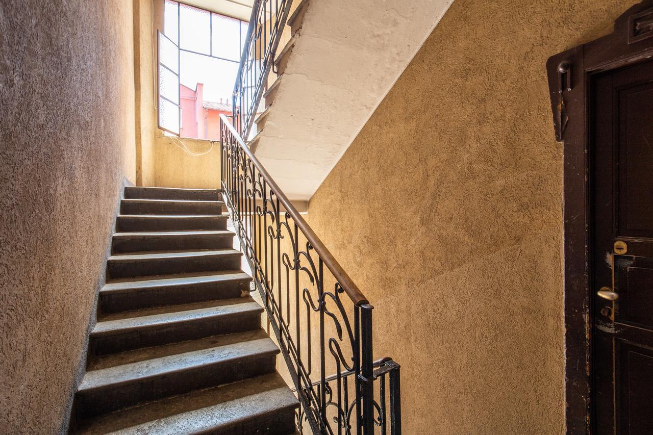 Loreto Charming Studio Милано Екстериор снимка