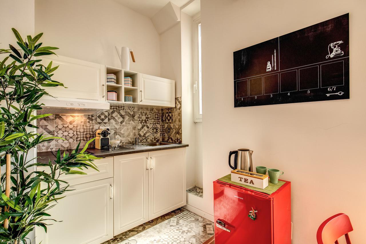 Loreto Charming Studio Милано Екстериор снимка